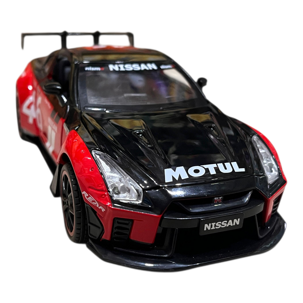NISSAN GTR R35 DIE CAST METAL CAR 1:22 scale