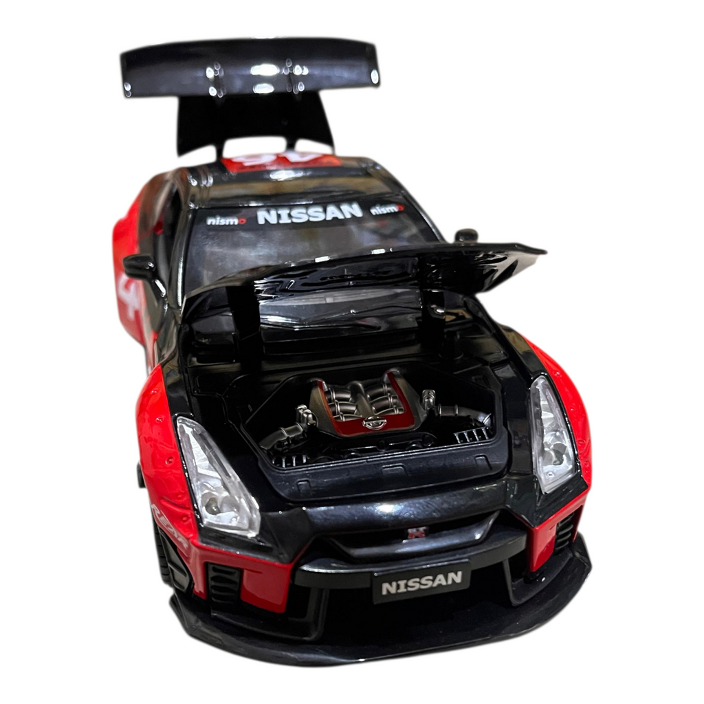 NISSAN GTR R35 DIE CAST METAL CAR 1:22 scale