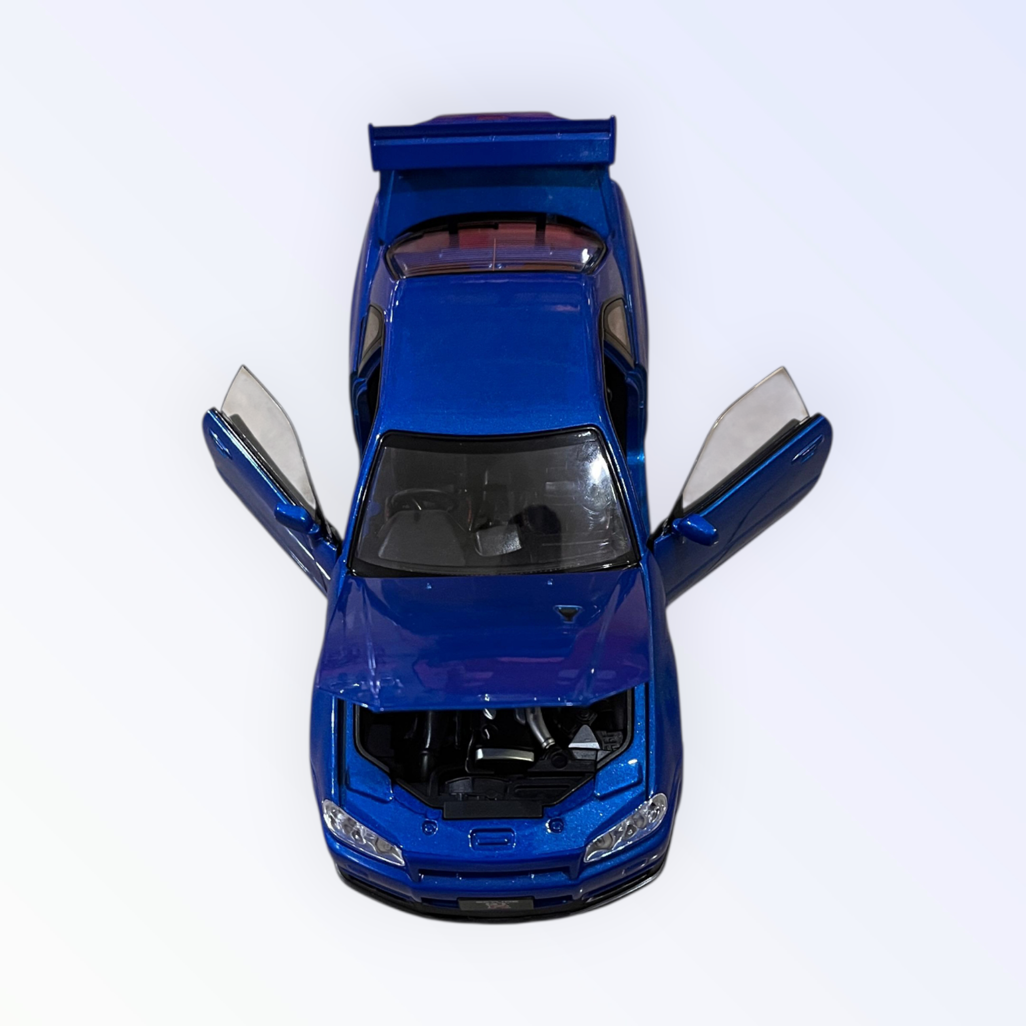 NISSAN GTR R34 SKYLINE 1:22 SCALE DIE CAST METAL CAR