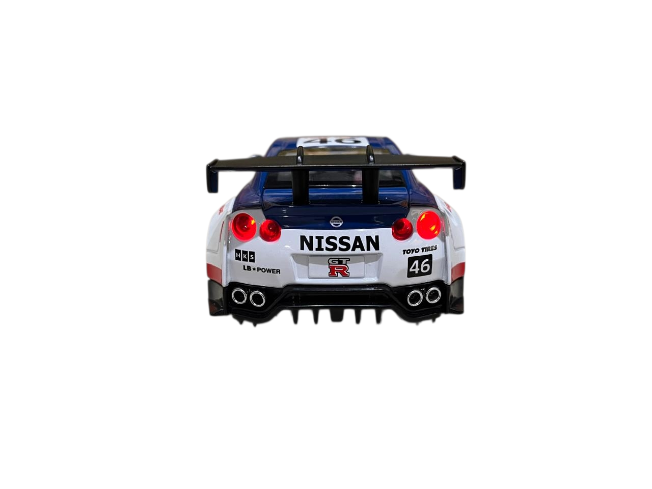 NISSAN GTR R35 DIE CAST METAL CAR 1:22 scale